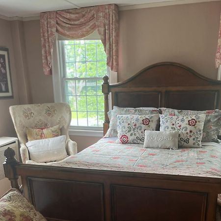 Antique1242 British Bed & Breakfast Enfield Dış mekan fotoğraf